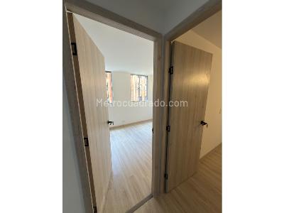 Apartamento en venta en San Antonio De Prado, Medellín · foto 10 de 18