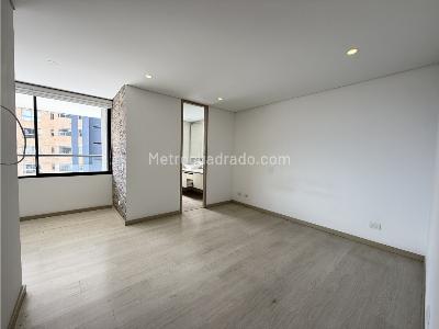 Apartamento de 3 alcobas en venta en Loma De Las Brujas, Envigado, 147 m² · foto 12 de 20