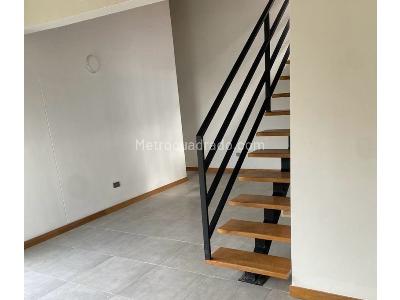 Apartamento en venta en Loma Del Escobero, Envigado · foto 8 de 15