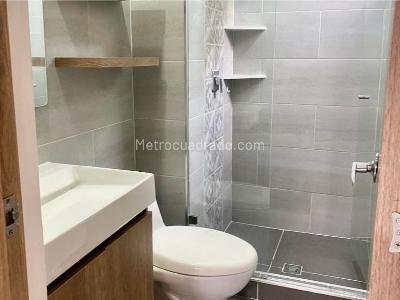 Apartamento en venta en Loma Del Escobero, Envigado · foto 9 de 15