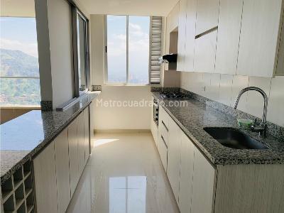 Apartamento en venta en Suramerica, Itagüí · foto 2 de 17