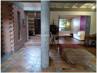 Casa de 4 alcobas en venta en Cañaveralejo, Sabaneta, 199 m² · foto 4 de 20