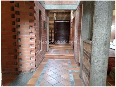Casa de 4 alcobas en venta en Cañaveralejo, Sabaneta, 199 m² · foto 19 de 20