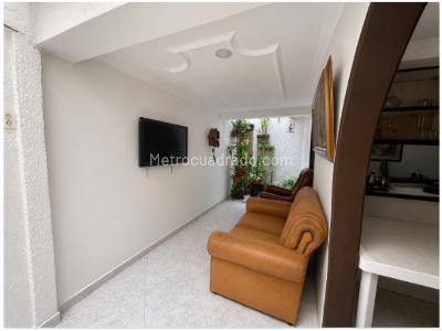 Casa de 3 alcobas en venta en Belen La Nubia, Medellín, 151 m² · foto 4 de 8