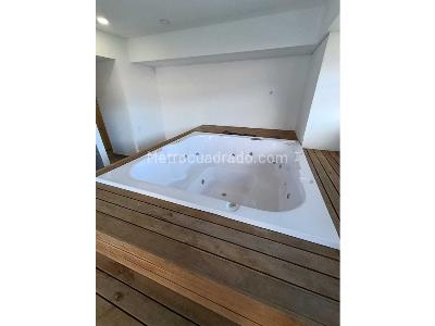 Apartaestudio en venta en Laureles, Medellín, 37 m² · foto 7 de 10