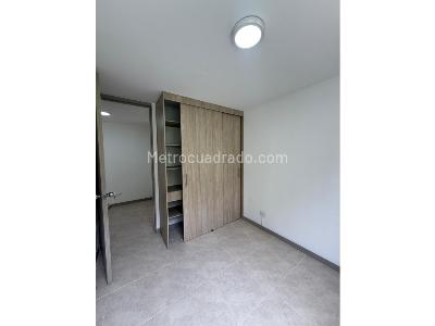 Apartamento en venta en La Cuenca, Envigado · foto 11 de 13