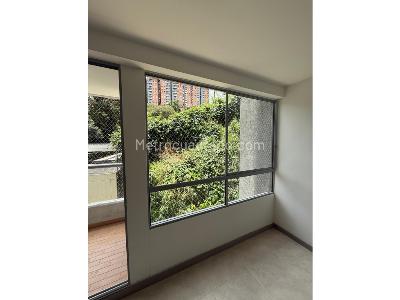 Apartamento en venta en La Cuenca, Envigado · foto 2 de 13