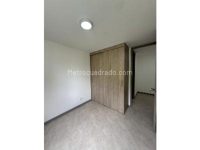 Apartamento en venta en La Cuenca, Envigado · foto 7 de 13