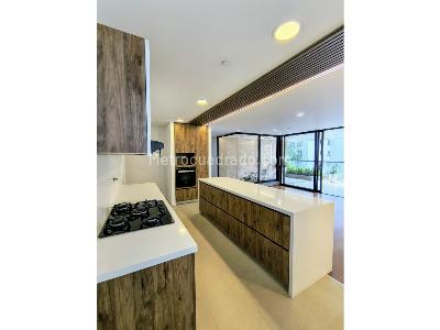 Apartamento de 3 alcobas en venta en Santa Maria De Los Angeles, Medellín, 200 m² · foto 3 de 20