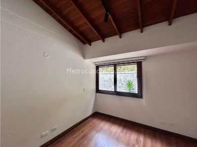 Casa de 3 alcobas en venta en El Poblado, Medellín, 242 m² · foto 15 de 20