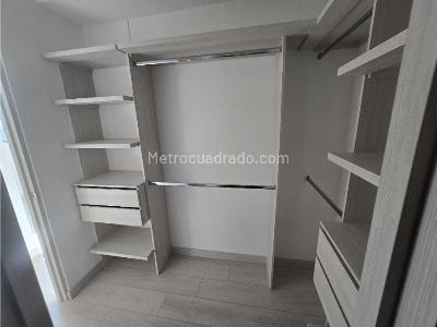 Apartamento en venta en Av Las Vegas, Envigado · foto 8 de 14