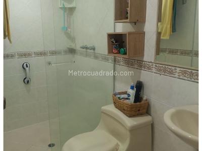Apartamento de 2 alcobas en venta en El Dorado, Envigado, 96 m² · foto 19 de 20
