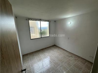 Apartamento en venta en Viviendas Del Sur, Itagüí · foto 10 de 14