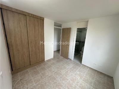 Apartamento en venta en Viviendas Del Sur, Itagüí · foto 11 de 14