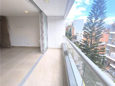 Apartamento de 3 alcobas en venta en Laureles, Medellín, 93 m² · foto 3 de 20