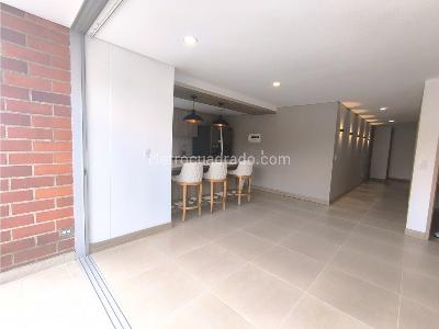 Apartamento de 3 alcobas en venta en Laureles, Medellín, 93 m² · foto 4 de 20