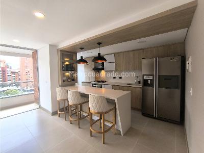 Apartamento de 3 alcobas en venta en Laureles, Medellín, 93 m² · foto 8 de 20