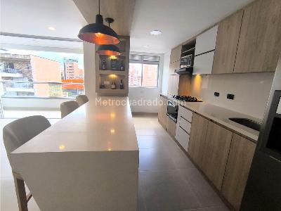 Apartamento de 3 alcobas en venta en Laureles, Medellín, 93 m² · foto 9 de 20