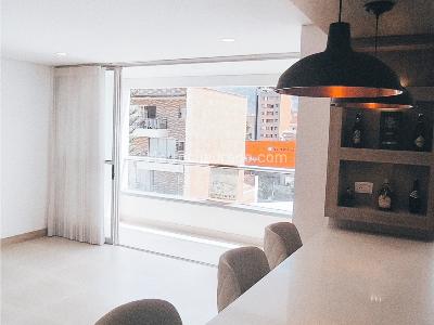Apartamento de 3 alcobas en venta en Laureles, Medellín, 93 m² · foto 12 de 20