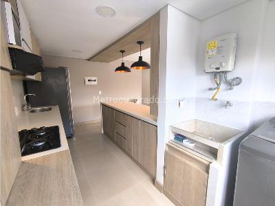 Apartamento de 3 alcobas en venta en Laureles, Medellín, 93 m² · foto 15 de 20