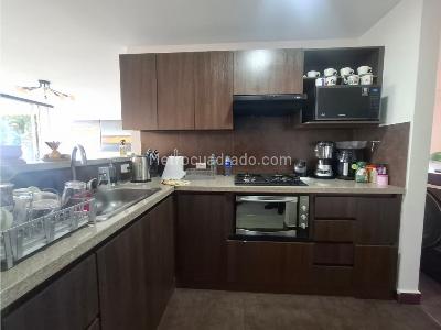 Apartamento en venta en El Esmeraldal, Envigado · foto 6 de 13