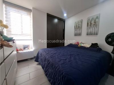 Apartamento en venta en El Esmeraldal, Envigado · foto 12 de 13