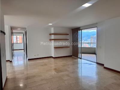 Apartamento de 3 alcobas en venta en El Poblado, Medellín, 147 m² · foto 2 de 16
