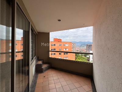 Apartamento de 3 alcobas en venta en El Poblado, Medellín, 147 m² · foto 16 de 16
