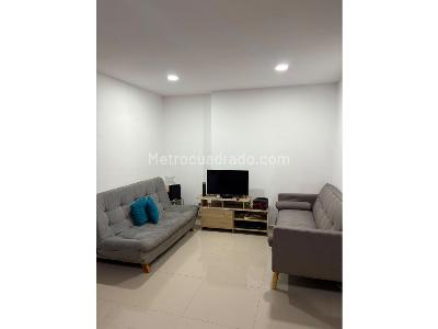 Apartamento de 3 alcobas en venta en Avesmaria, Sabaneta, 75 m² · foto 4 de 13