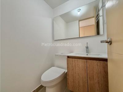 Apartamento de 3 alcobas en venta en El Poblado, Medellín, 99 m² · foto 7 de 13