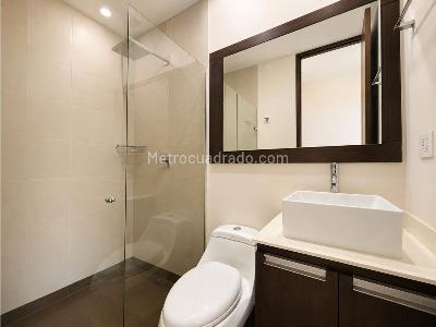 Apartamento de 2 alcobas en venta en Las Lomitas, Sabaneta, 108 m² · foto 13 de 20