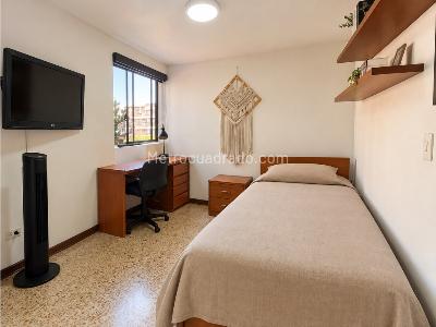 Apartamento de 3 alcobas en venta en San Joaquin, Medellín, 116 m² · foto 9 de 14