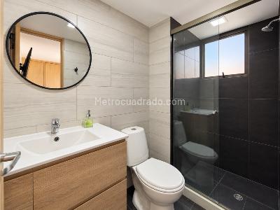 Apartamento de 3 alcobas en venta en Laureles Estadio, Medellín, 81 m² · foto 10 de 11
