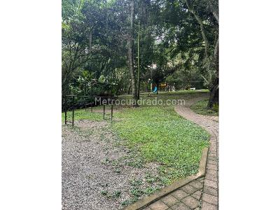 Apartamento de 4 alcobas en venta en Escobero, Envigado, 133 m² · foto 9 de 20
