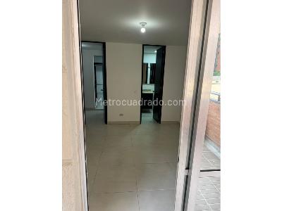Apartamento de 3 alcobas en venta en Ciudad Del Rio, Medellín, 78 m² · foto 5 de 19