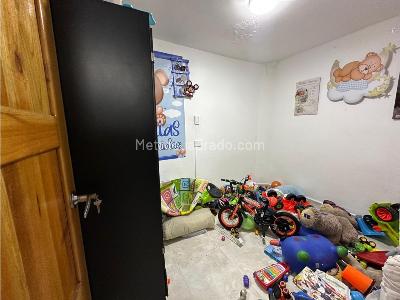 Apartamento en venta en Araucaria, Itagüí · foto 9 de 16