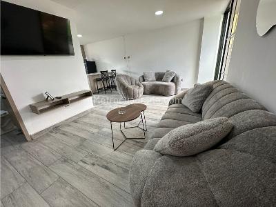 Apartamento en venta en Simon Bolivar, Itagüí · foto 2 de 18