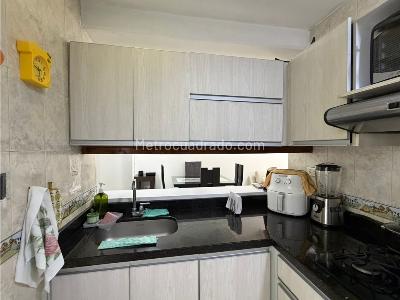 Apartamento en venta en Calasanz, Medellín · foto 4 de 20
