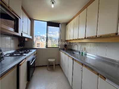 Apartamento de 3 alcobas en venta en Las Lomas 1, Medellín, 178 m² · foto 19 de 19