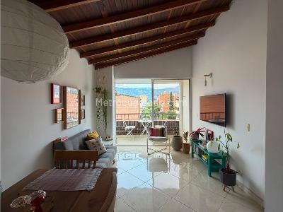 Apartamento en venta en Belen Rosales, Medellín · foto 2 de 20