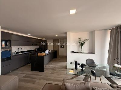 Apartamento de 4 alcobas en venta en Laureles, Medellín, 256 m² · foto 12 de 20