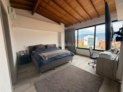 Apartamento de 4 alcobas en venta en Laureles, Medellín, 256 m² · foto 18 de 20