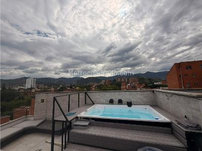 Apartamento de 4 alcobas en venta en Laureles, Medellín, 256 m² · foto 2 de 20
