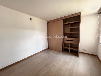 Apartamento en venta en La Mina, Envigado · foto 8 de 15
