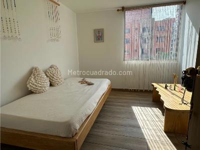 Apartamento en venta en Laureles, Medellín · foto 11 de 17