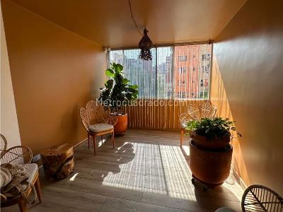 Apartamento en venta en Laureles, Medellín · foto 4 de 17