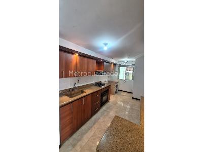 Apartamento en venta en Suramerica, Itagüí · foto 3 de 16