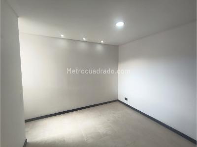 Apartamento en venta en Loma De Los Bernal, Medellín · foto 6 de 10