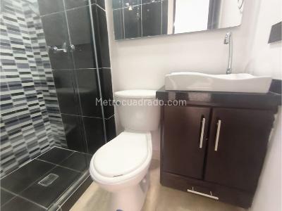 Apartamento en venta en Loma De Los Bernal, Medellín · foto 8 de 10