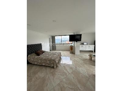 Apartamento en venta en El Tesoro, Medellín · foto 7 de 17